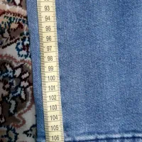 شلوار لی|لباس|اصفهان, آبشار|دیوار