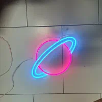 نئون طرح کهکشانی