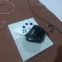 xbox one s  دو دسته|کنسول، بازی ویدئویی و آنلاین|گنبد کاووس, |دیوار