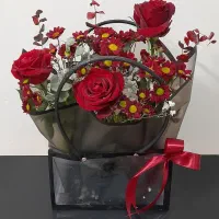 باکس گل رز|گل و گیاه طبیعی|اصفهان, کوی ولی عصر|دیوار