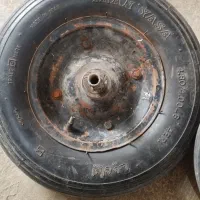 چرخ فرقون|ابزارآلات|بهار, |دیوار