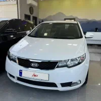 سراتو آپشنال۱۳۹۶ بی رنگ