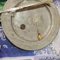 باسلام مقداری وسایل قدیمی به فروش میرسد