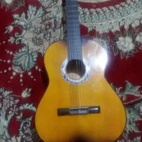 گیتار قدیمی