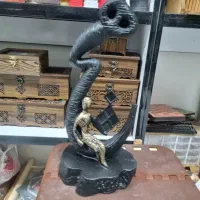 مجسمه دکوری مفهومی هیچ پلی استر مدل CN101