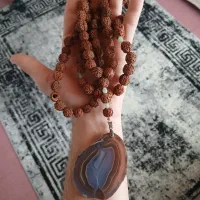 گردنبند عقیق + رودراشکا + شاه مقصود