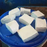 پنیرمحلی|خوردنی و آشامیدنی|میانه, |دیوار