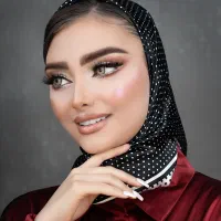 میکاپ آرتیست حرفه ای