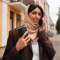 استخدام نیروی خانم با روابط عمومی بالا