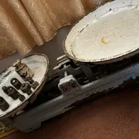 ترازوی عتیقه