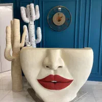 طراحی و تولید میز کانتر و پیشخوان مشاغل
