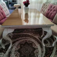 میز غذاخوری