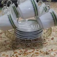 فنجان و زیر فنجانی