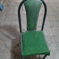 یکعدد صندلی قیمت ۶۰۰ هزارتومان