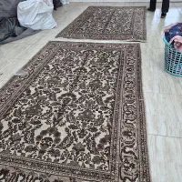 فرش خودرنگ دستباف