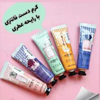 لباس زنانه|لباس|ایوان, |دیوار