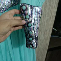 لباس مجلسی|لباس|اصفهان, کنگاز|دیوار