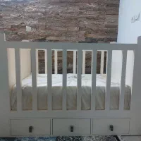 تخت نوزاد نو