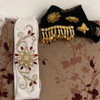 لباس محلی|لباس|اصفهان, تخت فولاد|دیوار