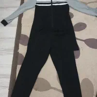 لباس ورزشی گرم کن.