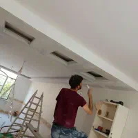 نقاشی منزل در پنجره..