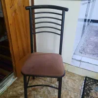 ۴ عدد صندلی باهم ۷۰۰ هزار