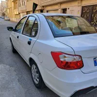 ساینا دنده‌ای S، مدل ۱۴۰۱