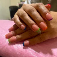 ترمیم ناخن ۲۹۰ کاشت ناخن ۳۹۰ لیفت ابرو ۴۰۰|خدمات آرایشگری و زیبایی|تهران, حکیمیه|دیوار