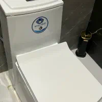 توالت فرنگی مروارید مدل مگا