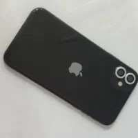 اپل iPhone 11 با حافظهٔ ۱۲۸ گیگابایت