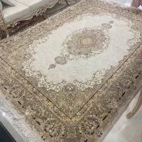 فرش ۹ متری بسیار تمیز