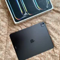 نو ۴ بار شارژ معاوضه   iPad Pro m4 13 inch  سلولار