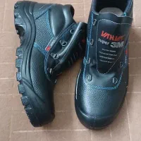 کفش ایمنی یحیی