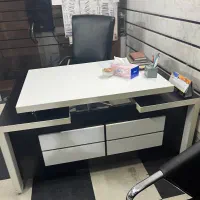 2 میز مدیریت به قیمت مناسب ده ملیون|دفتر کار|قائمشهر, |دیوار