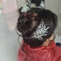 سالن فوق تخصصی نورا نفیس|خدمات آرایشگری و زیبایی|تربت جام, بیست متری منبع آب|دیوار