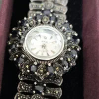 ساعت نقره بسیار زیبا مناسب کادو (کاملا نو )