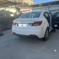 شاهین 1402 سانروف دار