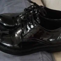 کفش وکیف وبارونی درحدنو