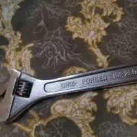 آچار فرانسه آلمانی