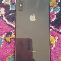 اپل iPhone XS Max با حافظهٔ ۶۴ گیگابایت