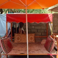 تخت آهنی سقف دار و بدون سقف|صندلی و نیمکت|فشم, |دیوار