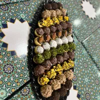 نیرو خانم جهت همکاری در کارگاه تولید شیرینی|استخدام خدمات فروشگاه و رستوران|اصفهان, قهجاورستان|دیوار