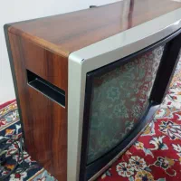 تلویزیون سونی ۲۱ قدیمی