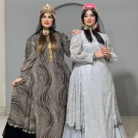 گالری لباس محلی سنجاق|لباس|صدرا-فارس, فاز ۱|دیوار