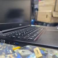 Laptop fujitsu i5gen8