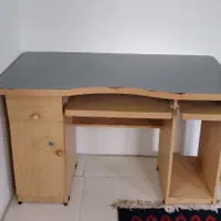 میز کامپیوتر