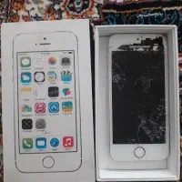 ایفون 5s ال‌سی‌دی لازم
