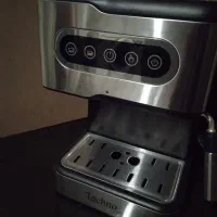 دستگاه قهوه ساز با 18 نوشیدنی گرم