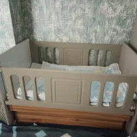 تخت نوزاد|تخت و صندلی بچه|همدان, |دیوار