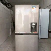 یخچال وفریزر اسنوا ۳۰ فوت تمیز  جادار و بزرگ